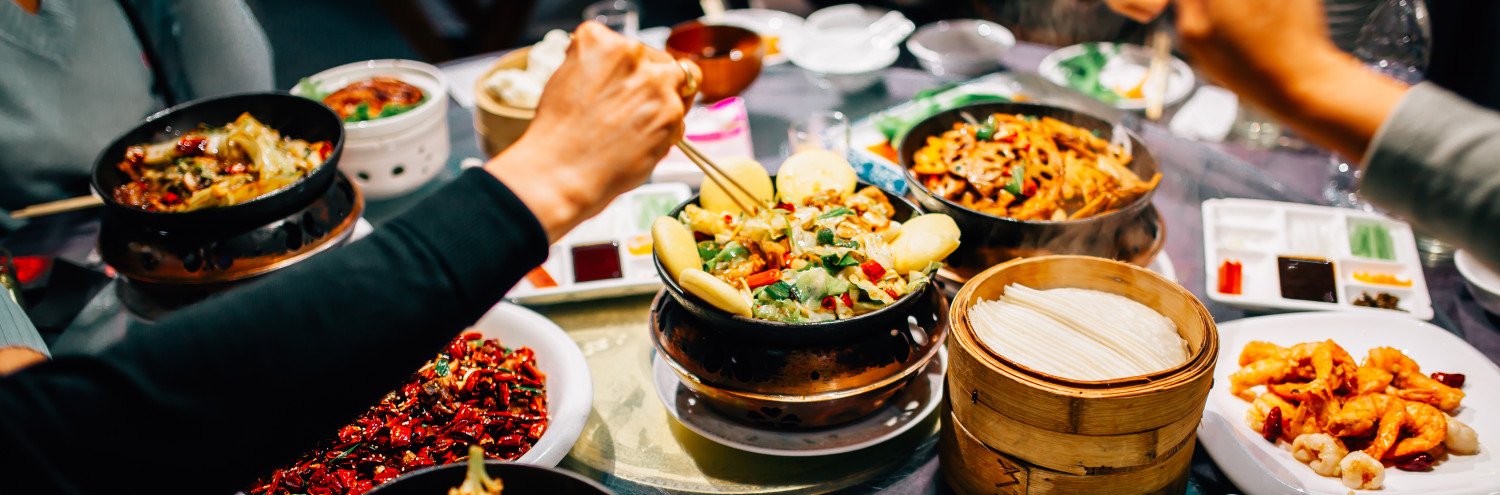 10 Mealtime Etiquettes To Follow In China