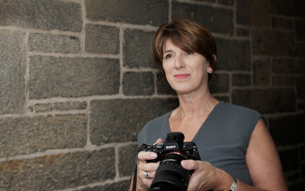 Street Photography: An Interview with Shirley Finlay from Travelling Handbag