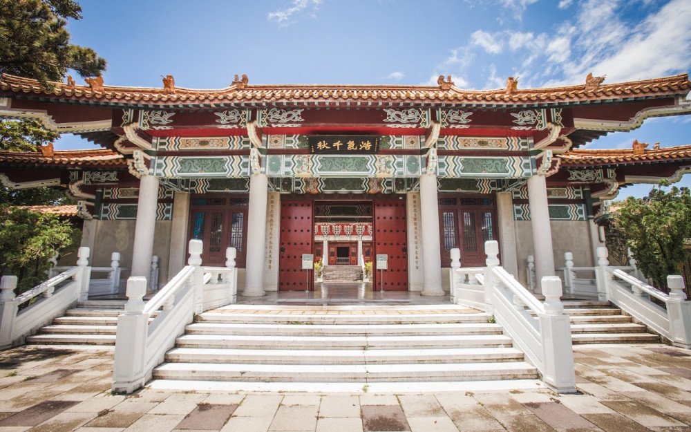 What to do in Kaohsiung: Martyrs' Shrine, A Mirror of Time